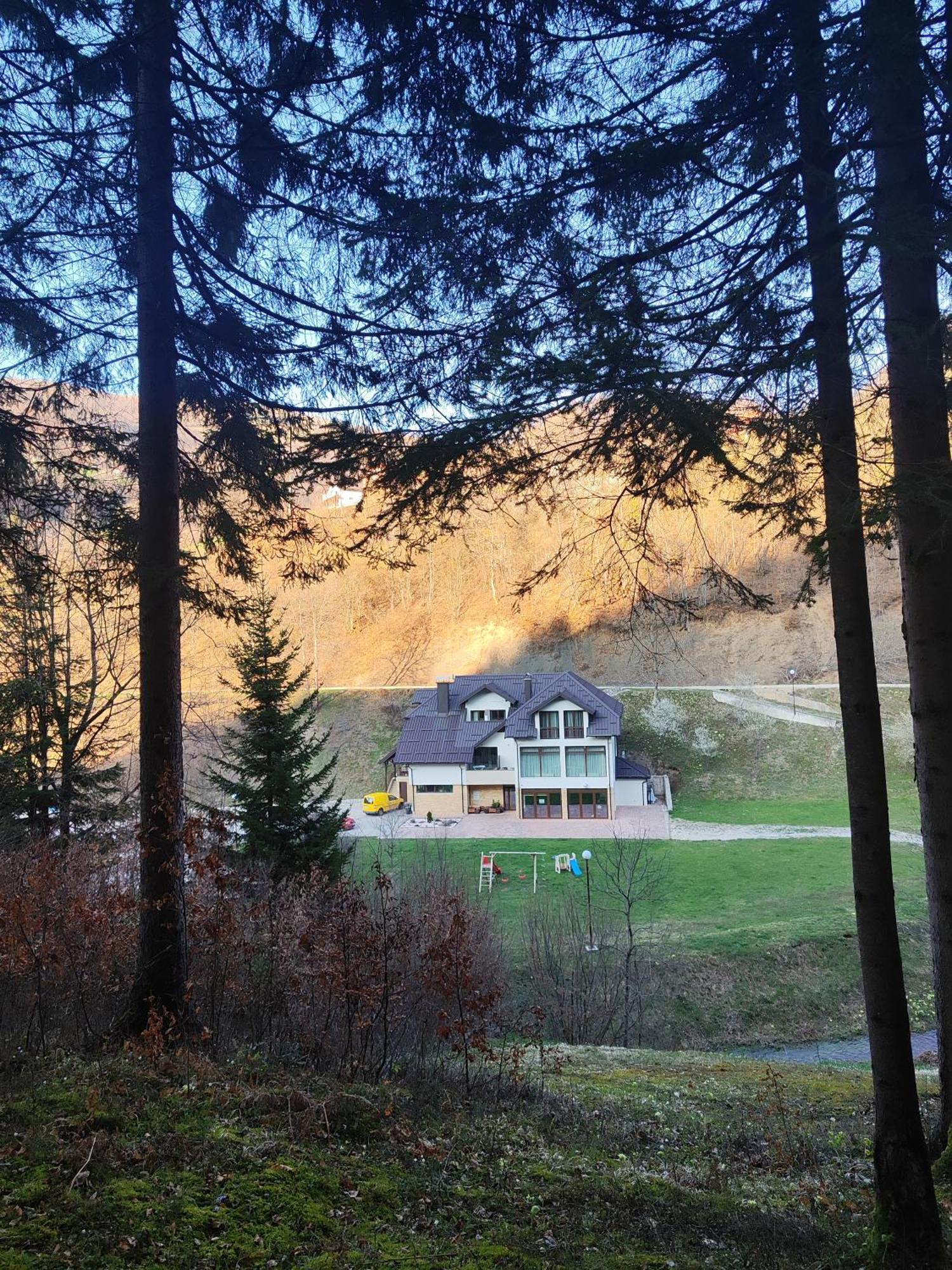 Zlatarska Dolina Bed and Breakfast Nova Varoš Exteriör bild